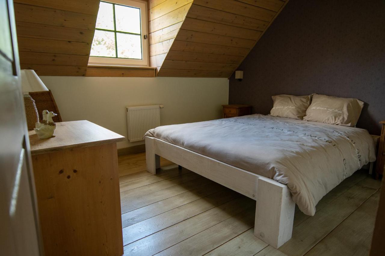 Bed And Breakfast Paellepelhoeve Ninove Exteriör bild